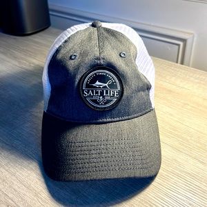 Salt life snap back hat